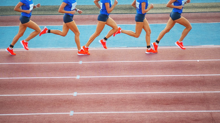 曾凡博 从巅峰到低谷 赢得球迷认可仍需漫长磨砺